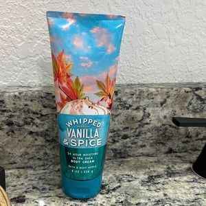 Bath and Body Works lotion
